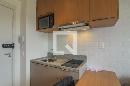 Sala/Cozinha de apartamento à venda com 1 quarto, 24m² em Vila Butantã, São Paulo