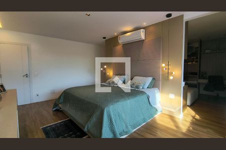 Suíte 1 de casa à venda com 3 quartos, 415m² em Barra da Tijuca, Rio de Janeiro