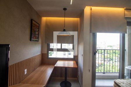 Sala / Quarto - Studio de kitnet/studio para alugar com 1 quarto, 25m² em Campo Belo, São Paulo