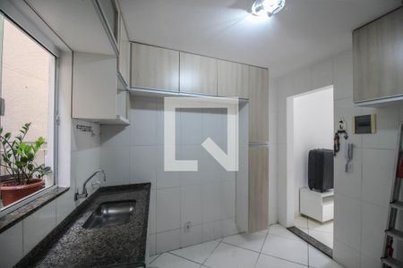 Cozinha de casa para alugar com 2 quartos, 65m² em Centro, Nilópolis