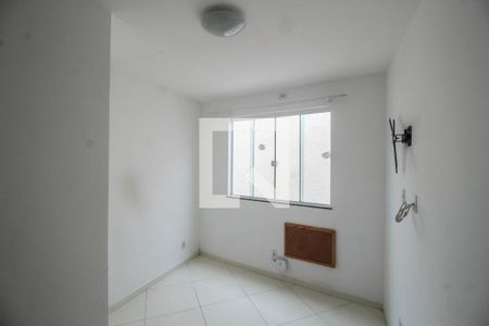 Quarto 2 de casa para alugar com 2 quartos, 65m² em Centro, Nilópolis