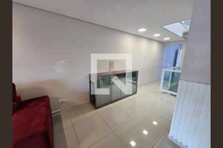 Casa à venda com 2 quartos, 140m² em Jardim das Vertentes, São Paulo