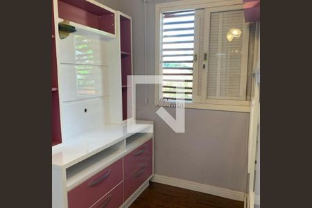 Casa à venda com 3 quartos, 215m² em Super Quadra Morumbi, São Paulo