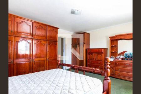 Casa à venda com 3 quartos, 350m² em Vila Carrão, São Paulo