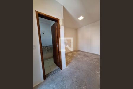 Casa à venda com 3 quartos, 111m² em Vila Guilhermina, São Paulo