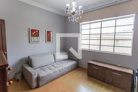 Suíte 1 de casa à venda com 7 quartos, 358m² em Sagrada Família, Belo Horizonte