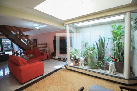 Sala de casa à venda com 3 quartos, 190m² em Água Rasa, São Paulo