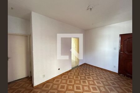 Sala de apartamento para alugar com 1 quarto, 49m² em Pilares, Rio de Janeiro