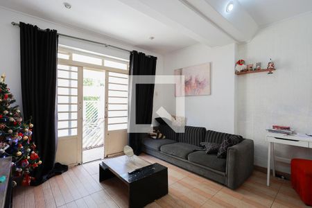 Casa 1 - Sala de casa à venda com 7 quartos, 220m² em Vila Mazzei, São Paulo