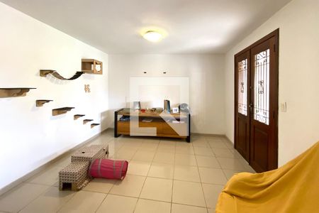 Sala de casa à venda com 3 quartos, 95m² em Ipiranga, Belo Horizonte