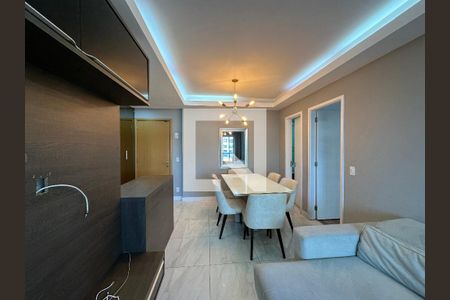 Sala de apartamento para alugar com 1 quarto, 50m² em Melville Empresarial Ii, Barueri