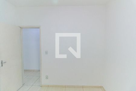 Quarto de casa para alugar com 1 quarto, 55m² em Marechal Hermes, Rio de Janeiro