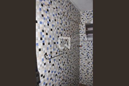 Detalhe - Banheiro Social de casa para alugar com 2 quartos, 140m² em Jardim Antartica, São Paulo