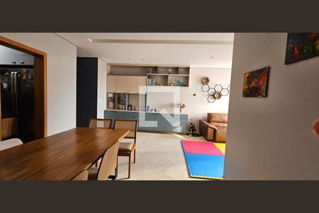 Apartamento à venda com 4 quartos, 130m² em Anchieta, Belo Horizonte