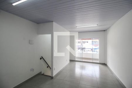 Sala / Quarto de casa para alugar com 1 quarto, 60m² em Centro, Nilópolis