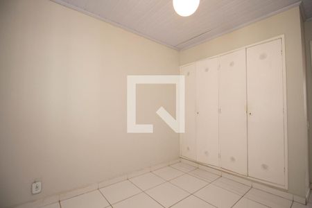 Quarto 1 de casa para alugar com 3 quartos, 98m² em Shigs 715, Brasília