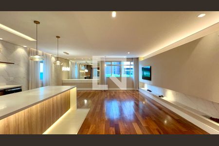 Sala de apartamento para alugar com 4 quartos, 180m² em Cerqueira César, São Paulo