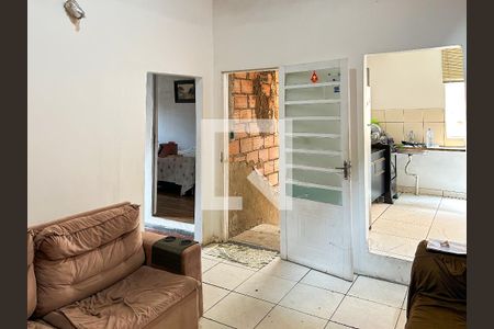 Casa para alugar com 3 quartos, 120m² em Lagoinha Leblon (venda Nova), Belo Horizonte