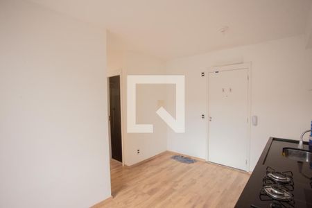 SALA E COZINHA de apartamento para alugar com 2 quartos, 39m² em Imirim, São Paulo