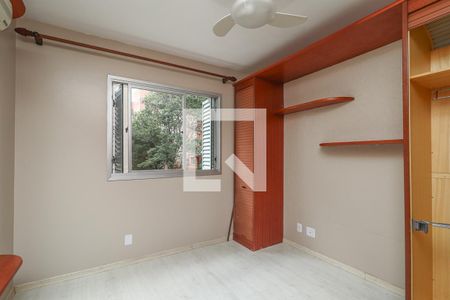 Quarto 2 de apartamento para alugar com 3 quartos, 69m² em Jardim Carvalho, Porto Alegre