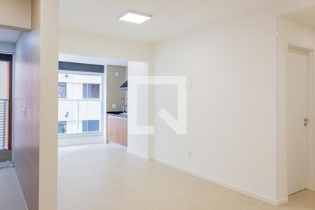 Sala/Cozinha de apartamento para alugar com 2 quartos, 62m² em Água Branca, São Paulo