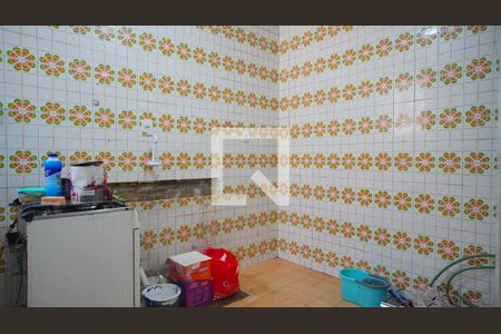 Cozinha  de apartamento para alugar com 2 quartos, 68m² em Azenha, Porto Alegre