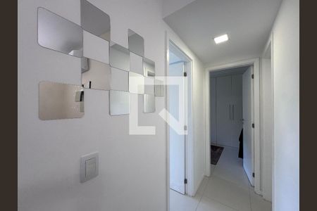 Corredor de apartamento à venda com 2 quartos, 72m² em Recreio dos Bandeirantes, Rio de Janeiro