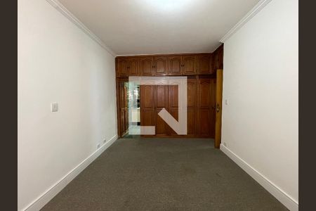 Quarto 1 de casa para alugar com 6 quartos, 250m² em Jardim Bonfiglioli, São Paulo