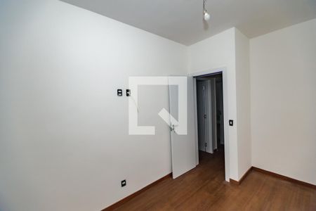 Casa à venda com 3 quartos, 120m² em Itapoã, Belo Horizonte