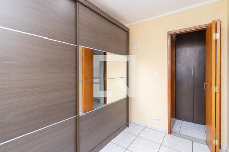 Quarto 2 de apartamento para alugar com 2 quartos, 57m² em Parque Artur Alvim, São Paulo