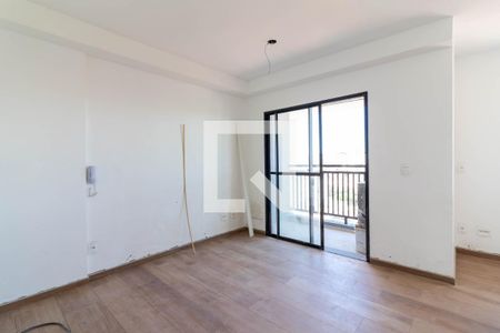 Sala e Cozinha de apartamento para alugar com 1 quarto, 31m² em Parada Inglesa, São Paulo