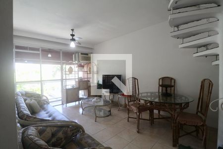 Sala de apartamento para alugar com 2 quartos, 100m² em Jardim Tres Marias, Guarujá