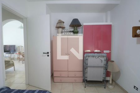 Quarto de apartamento para alugar com 2 quartos, 100m² em Jardim Tres Marias, Guarujá