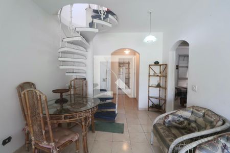 Sala de apartamento para alugar com 2 quartos, 100m² em Jardim Tres Marias, Guarujá