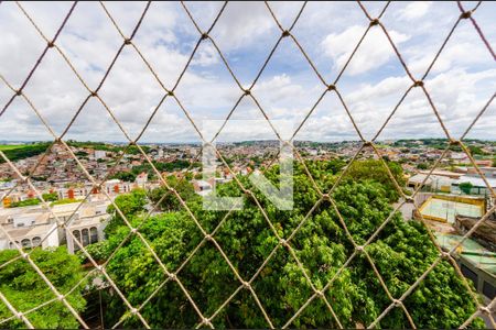 Vista de apartamento à venda com 3 quartos, 110m² em Conjunto California, Belo Horizonte