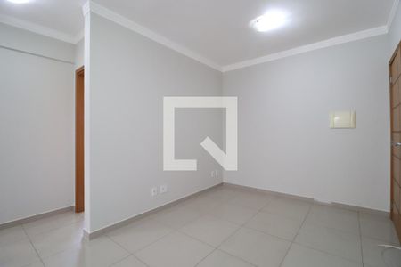 Apartamento para alugar com 2 quartos, 65m² em Santa Mônica, Uberlândia