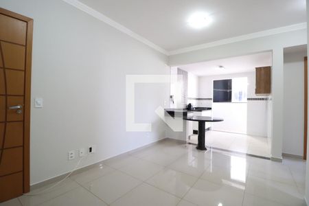 Apartamento para alugar com 2 quartos, 65m² em Santa Mônica, Uberlândia