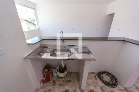 Sala/Cozinha de apartamento para alugar com 2 quartos, 45m² em Vila Paranagua, São Paulo