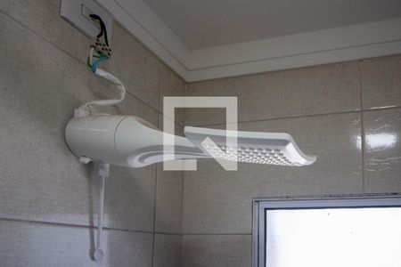 Banheiro da Suíte 1 de casa para alugar com 2 quartos, 64m² em Jardim Helga, São Paulo