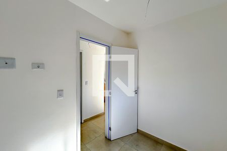 Quarto 1 de apartamento à venda com 2 quartos, 40m² em Vila Carrão, São Paulo