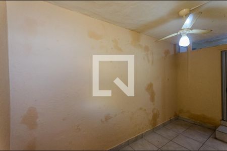 Quarto 2 de casa para alugar com 2 quartos, 90m² em Vila Bonilha, São Paulo