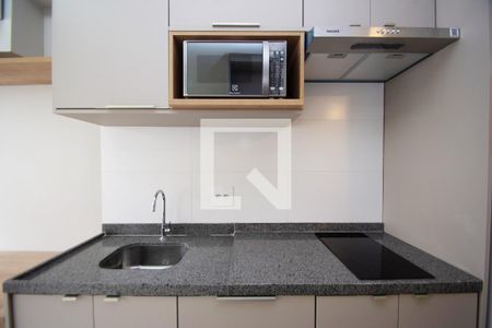 cozinha de kitnet/studio para alugar com 1 quarto, 22m² em Pinheiros, São Paulo