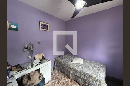 Quarto 2 de casa para alugar com 2 quartos, 90m² em Vila Valqueire, Rio de Janeiro