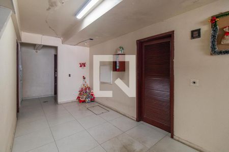 Hall social de apartamento à venda com 1 quarto, 70m² em Partenon, Porto Alegre