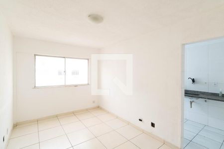 Sala de apartamento para alugar com 2 quartos, 52m² em Santíssimo, Rio de Janeiro