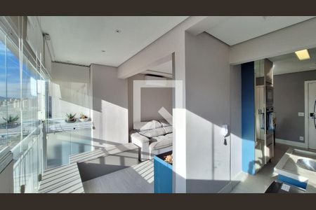 Varanda e área de serviço de apartamento para alugar com 2 quartos, 62m² em Barra Funda, São Paulo