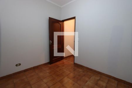 Quarto 1 de casa para alugar com 2 quartos, 35m² em Parque São Lucas, São Paulo