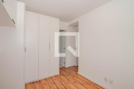 Suíte de apartamento à venda com 2 quartos, 61m² em Jardim Sabará, Porto Alegre