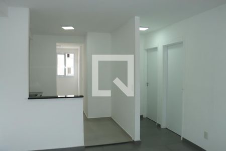 Apartamento para alugar com 2 quartos, 48m² em Jardim de Lourdes, Embu das Artes