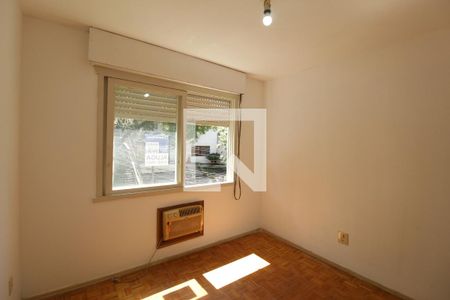 Quarto 1 de apartamento para alugar com 2 quartos, 50m² em Sarandi, Porto Alegre
